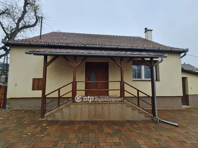 Eladó ház Debrecen, Homokkert 80 nm