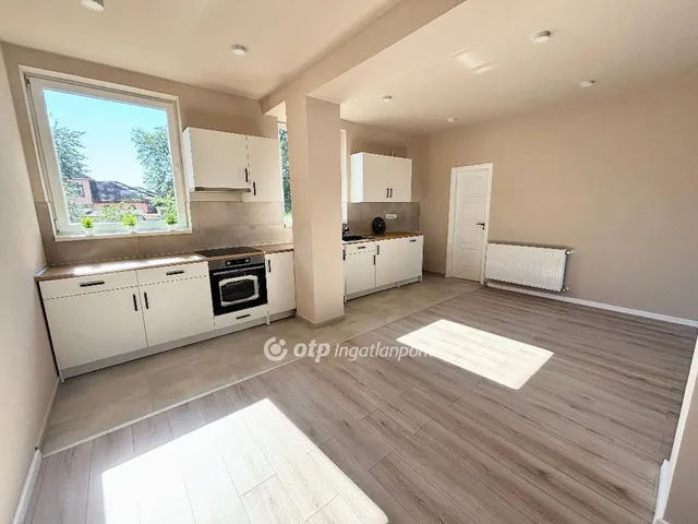 Eladó ház Debrecen, Csapókert 208 nm