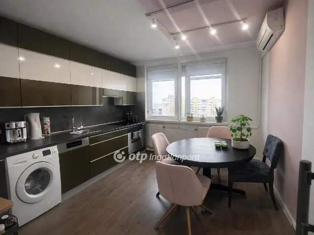 Eladó lakás Debrecen, Tócóskert 63 nm