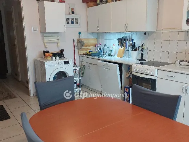 Eladó lakás Debrecen, Tócóskert 66 nm