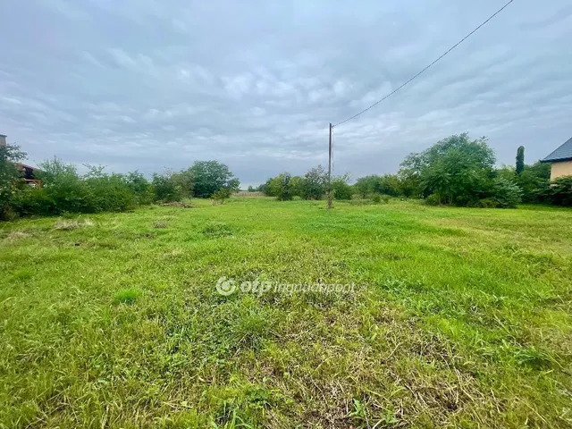 Eladó telek Debrecen, Tégláskert 2247 nm