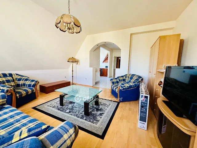 Eladó lakás Debrecen, Sestakert 73 nm