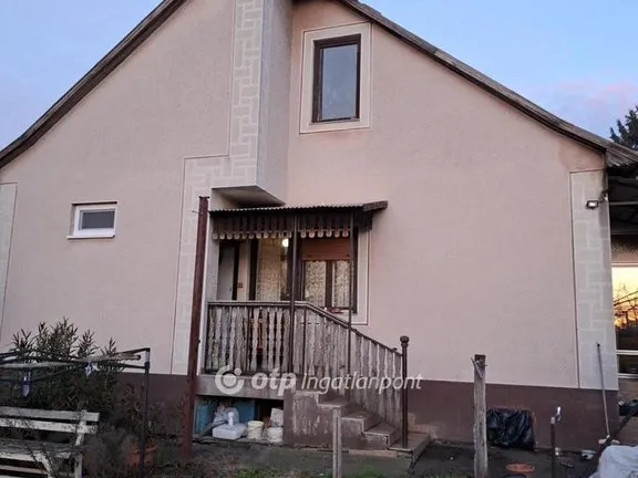 Eladó ház Hajdúböszörmény, Középkert 82 nm