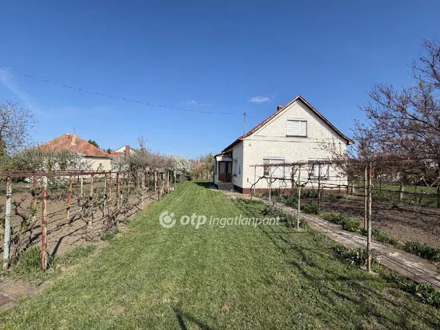 Eladó ház Báránd 91 nm