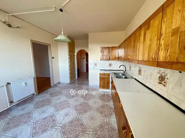 Eladó lakás Debrecen, Tócóskert 72 nm