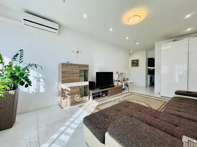 Eladó lakás Debrecen 71 nm