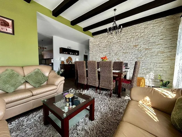 Eladó mezőgazdasági ingatlan Debrecen 136 nm