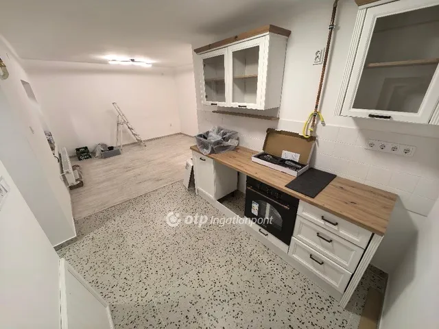 Eladó ház Debrecen, Homokkert 30 nm