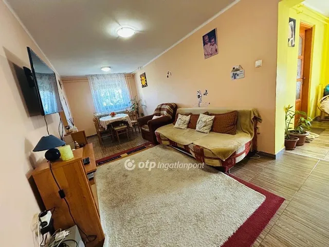 Eladó ház Hajdúsámson 80 nm