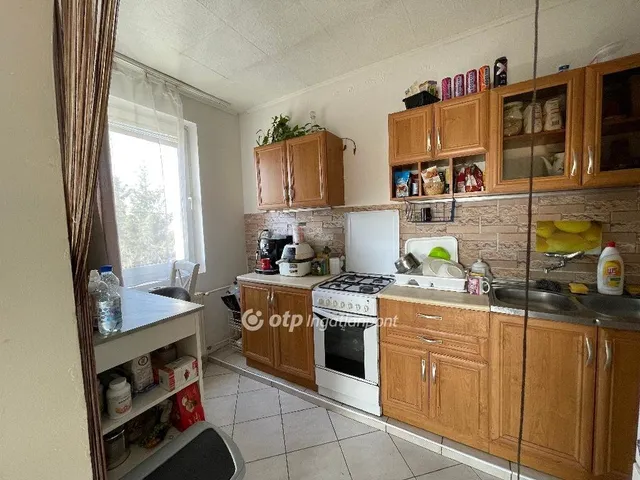 Kiadó ház Debrecen, Biharikert 155 nm