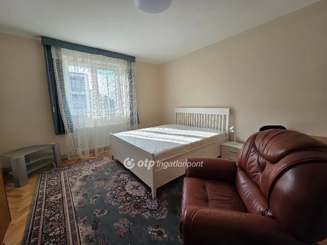 Kiadó lakás Debrecen 74 nm