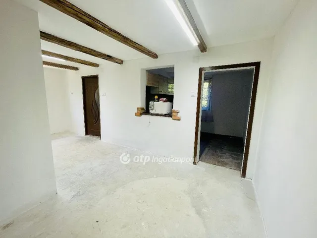 Eladó ház Hajdúsámson 33 nm