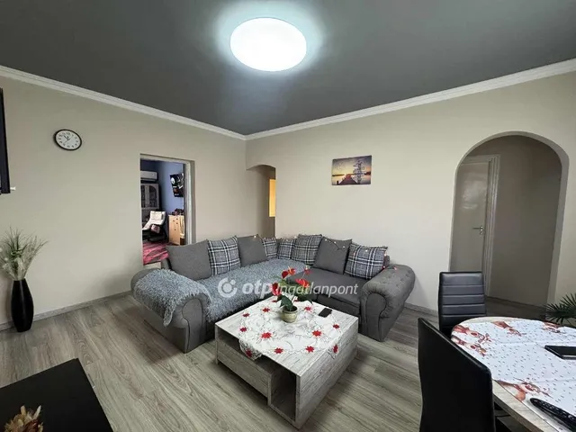 Eladó ház Konyár 93 nm