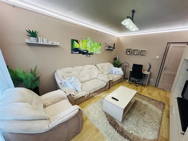 Eladó lakás Debrecen 78 nm