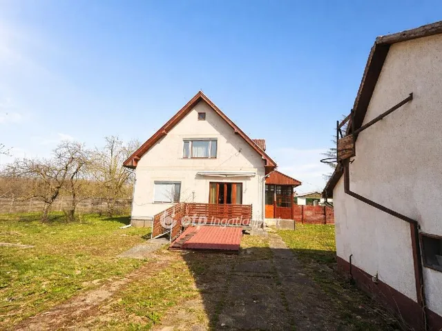 Kiadó ház Kismarja 180 nm