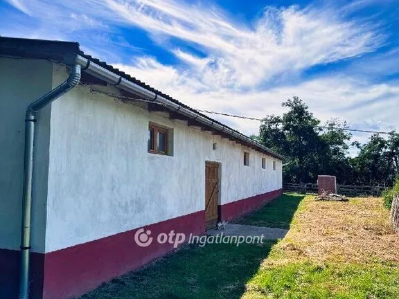 Eladó mezőgazdasági ingatlan Kismarja 150000 nm