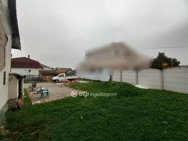 Eladó telek Debrecen 655 nm