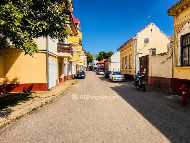 Eladó lakás Debrecen 93 nm