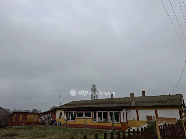 Eladó ház Hajdúsámson 98 nm