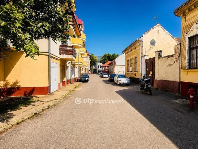 Eladó lakás Debrecen, Belváros 93 nm