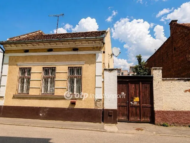 Eladó lakás Debrecen, Belváros 93 nm
