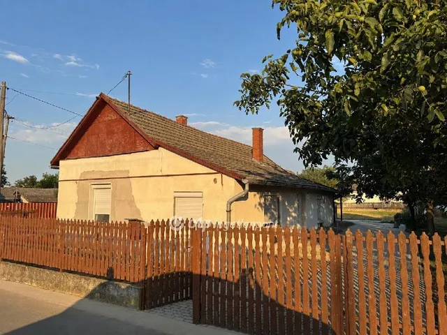 Eladó ház Nádudvar 91 nm