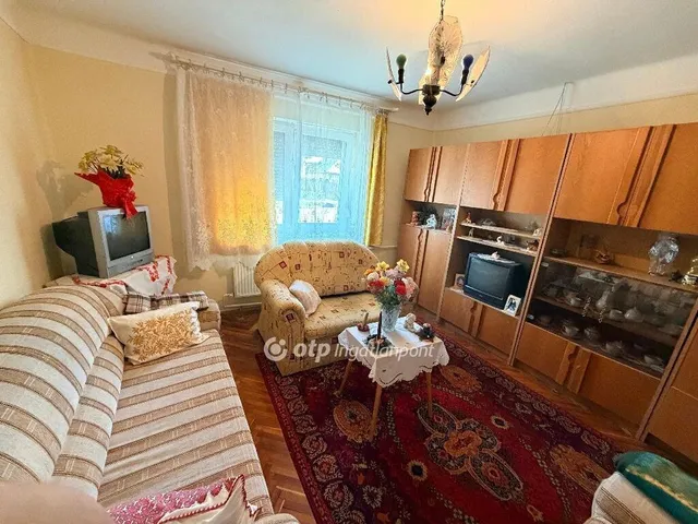 Eladó ház Hajdúszoboszló 74 nm