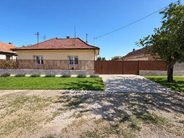 Eladó ház Berettyóújfalu 84 nm