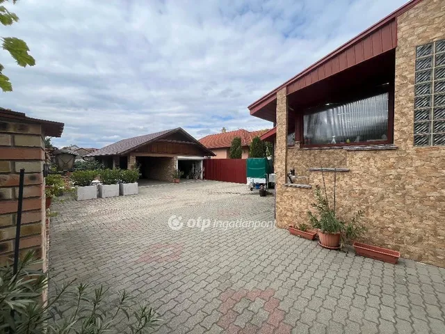 Eladó ház Berettyóújfalu 112 nm
