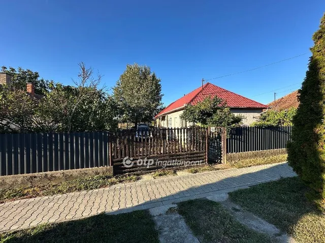 Eladó ház Nyírbogdány 74 nm
