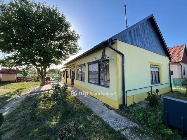 Eladó ház Komádi 81 nm