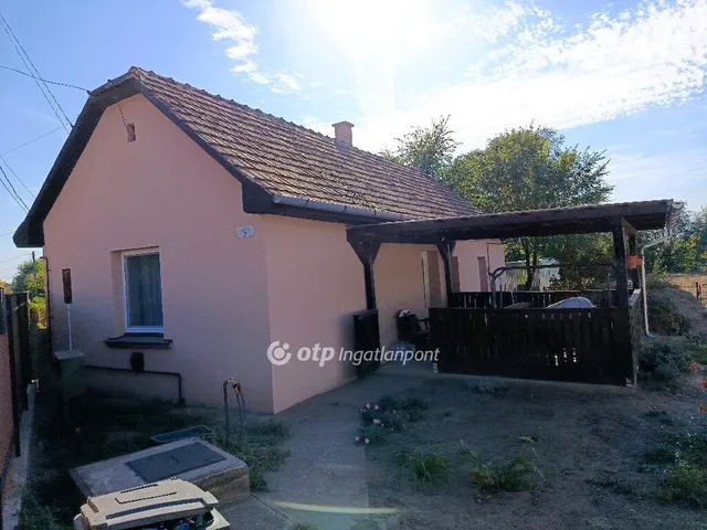 Eladó ház Hajdúsámson 43 nm