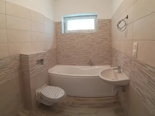 Eladó lakás Sopron 76 nm