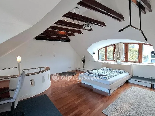 Eladó lakás Budapest I. kerület, Naphegy 107 nm