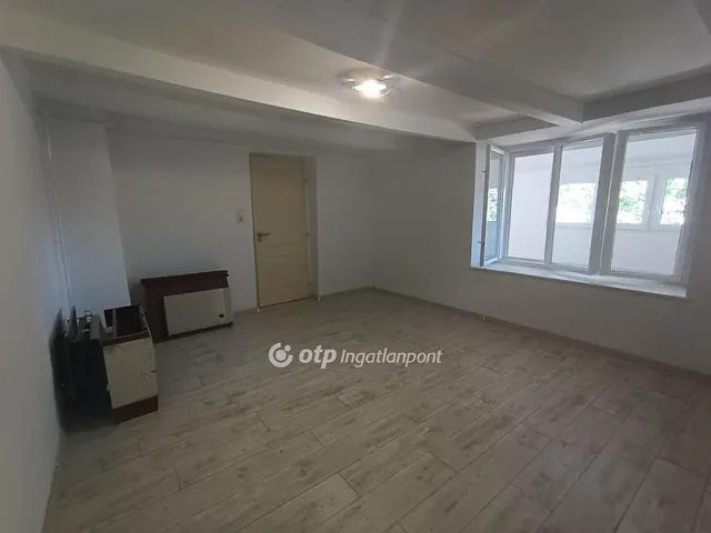 Eladó ház Pánd 74 nm