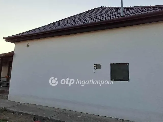 Eladó ház Tura 86 nm