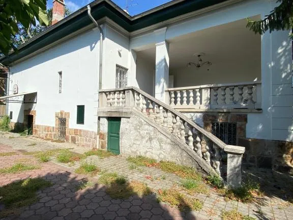 Eladó ház Budapest III. kerület, Rómaifürdő 450 nm