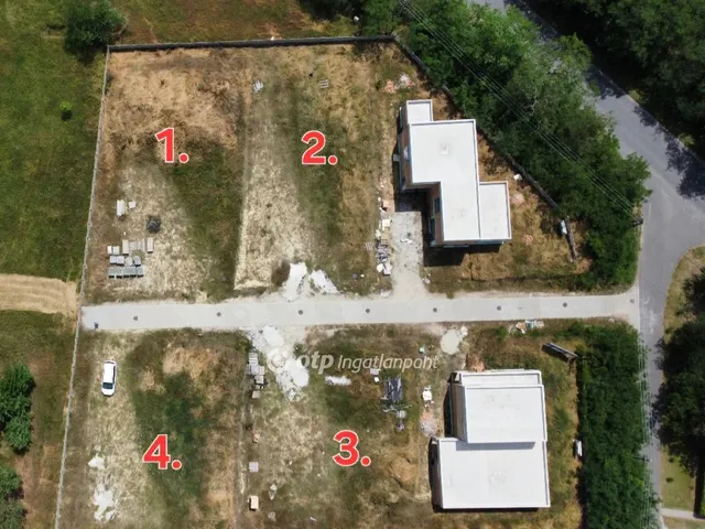 Eladó telek Fonyód 730 nm