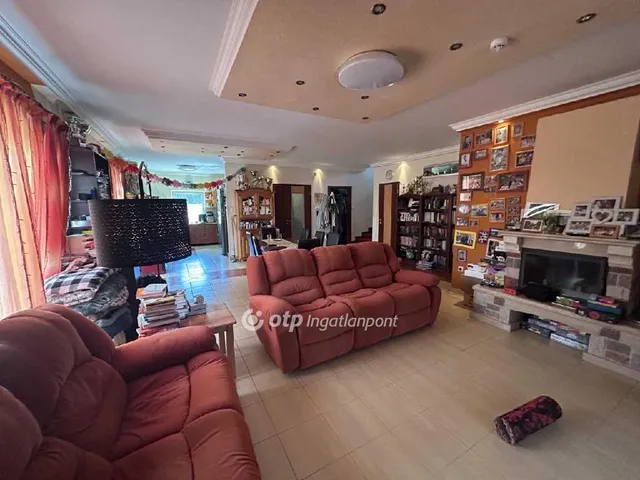 Eladó ház Szigetszentmiklós 390 nm