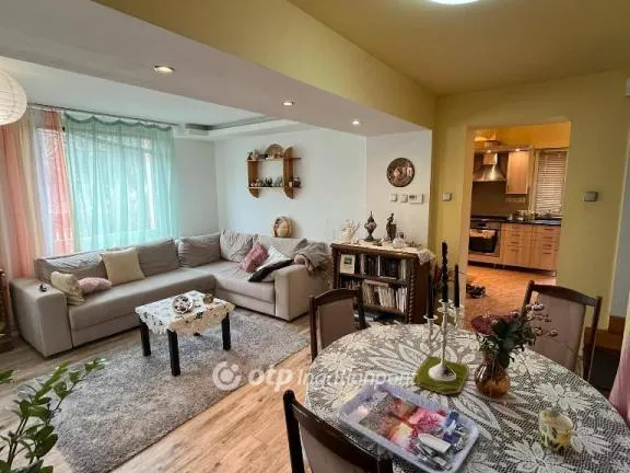 Eladó ház Érd, Sasváros 71 nm