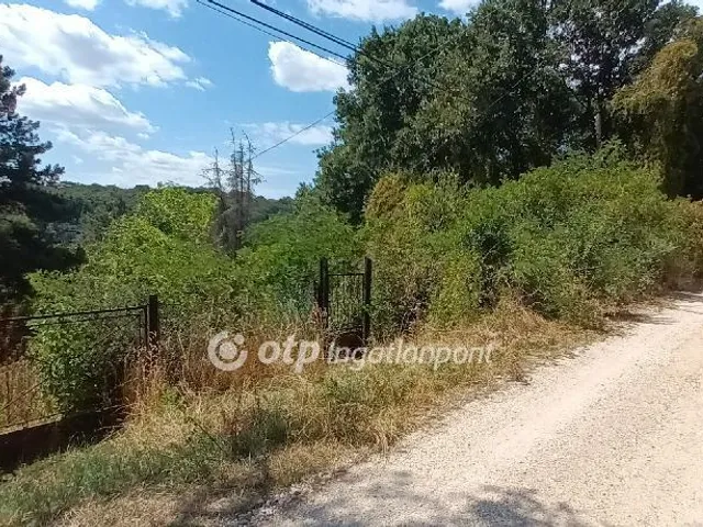 Eladó telek Érd 2095 nm