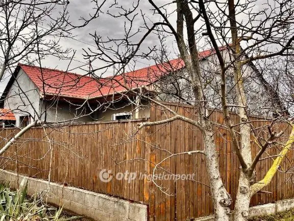 Eladó ház Tárnok 192 nm