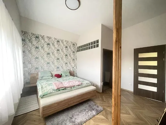 Eladó lakás Budapest XVI. kerület 440 nm