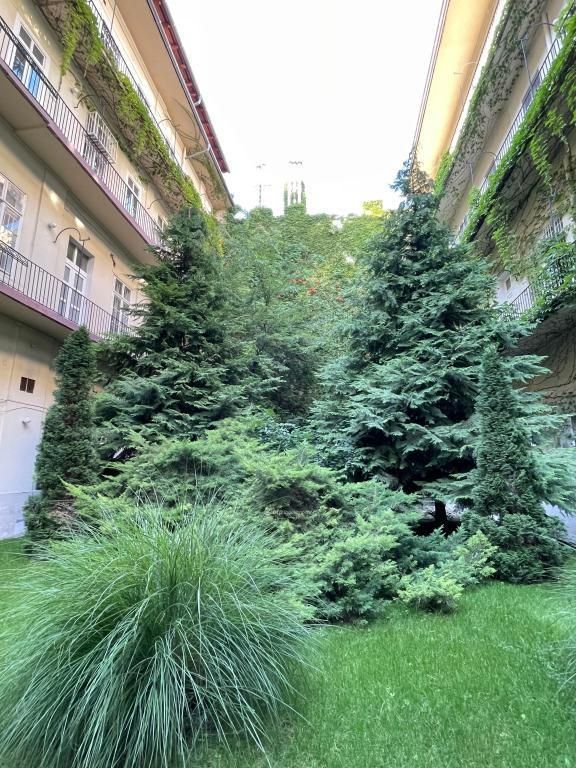 Budapest - VI. kerület - Terézváros - 4. kép