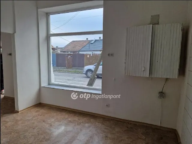 Eladó lakás Budapest XX. kerület, Kossuthfalva 46 nm