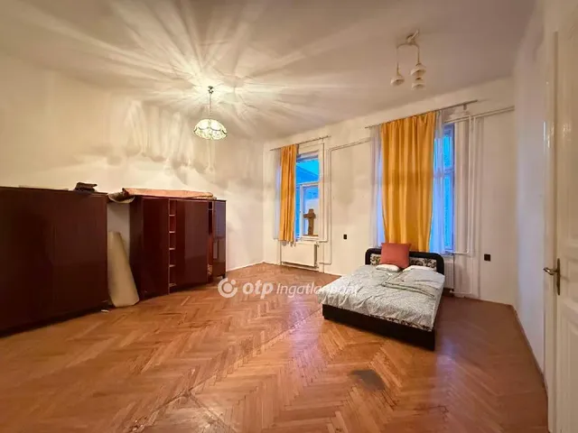 Eladó lakás Budapest VIII. kerület 95 nm