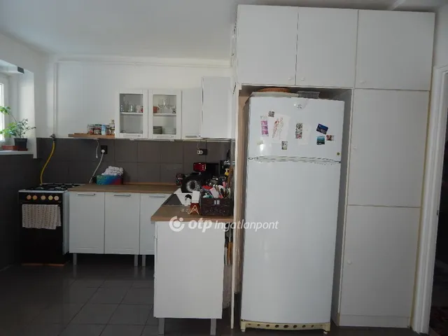 Eladó lakás Budapest II. kerület 70 nm