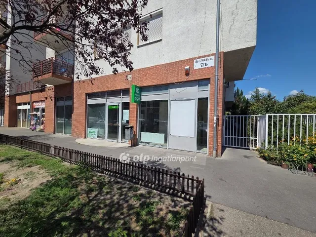 Eladó kereskedelmi és ipari ingatlan Budapest XX. kerület 222 nm
