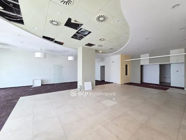 Eladó kereskedelmi és ipari ingatlan Budapest XX. kerület 222 nm