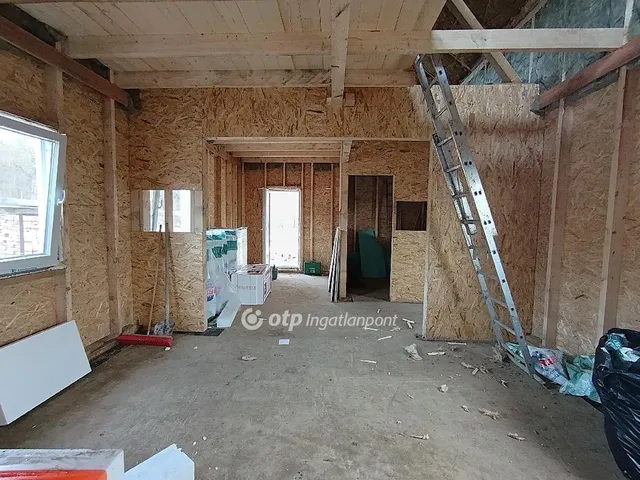 Eladó ház Sóskút 60 nm